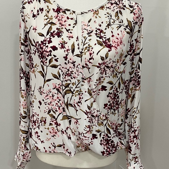 White House Black Market Tops - White House Black Market Floral Blouse